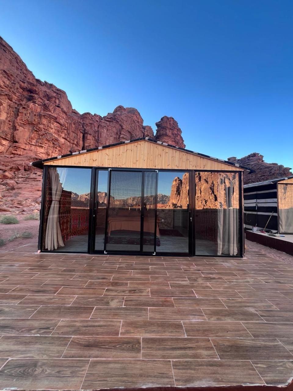 Wadirum Momoo Вади Рум Екстериор снимка